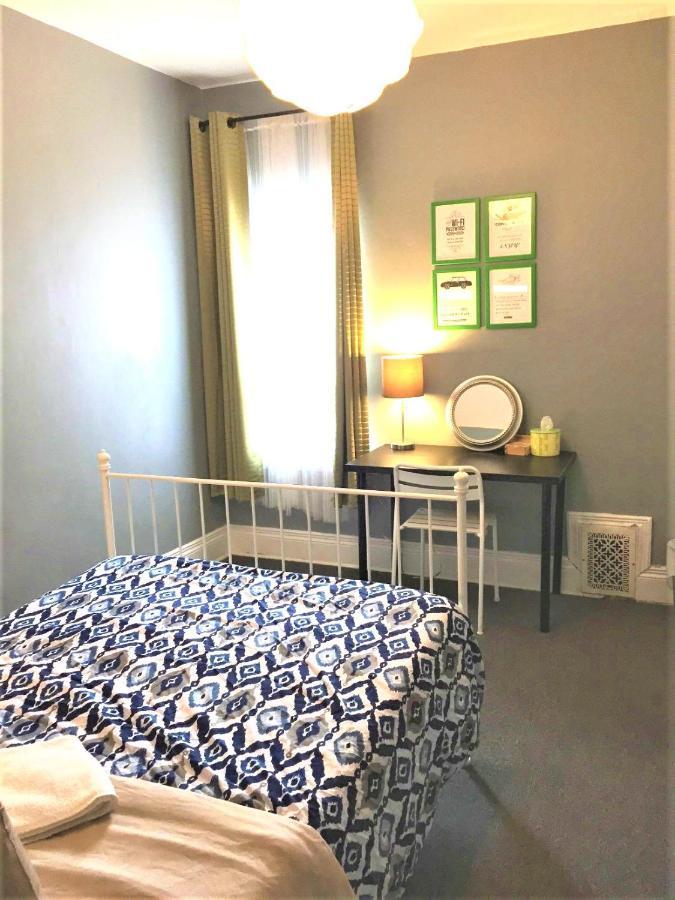 Colour Cube Guest House Toronto Downtown East Luaran gambar