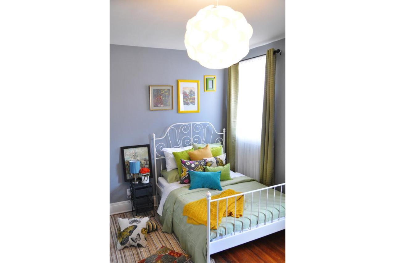 Colour Cube Guest House Toronto Downtown East Luaran gambar